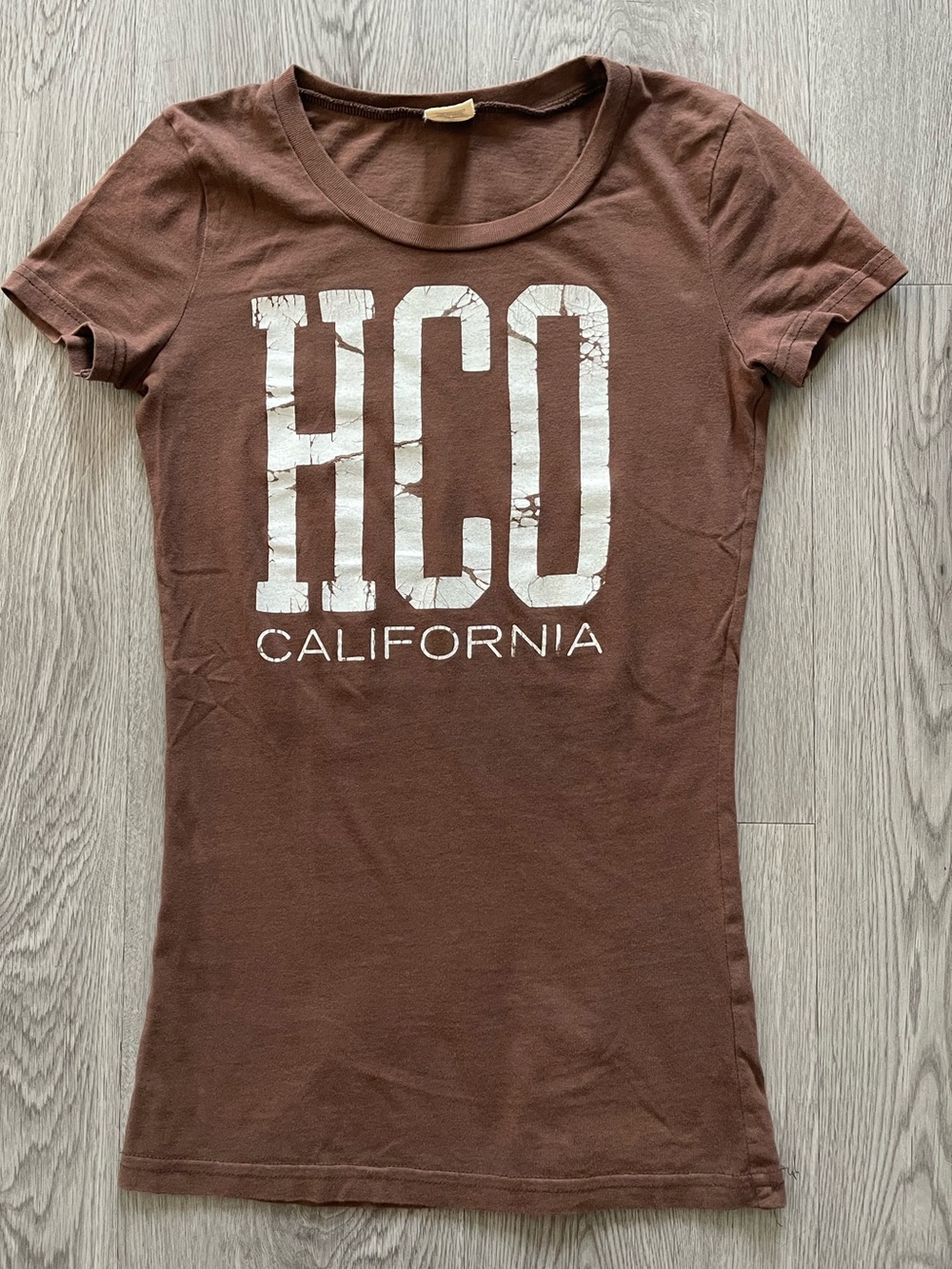 Vintage Y2K brown Hollister shirt